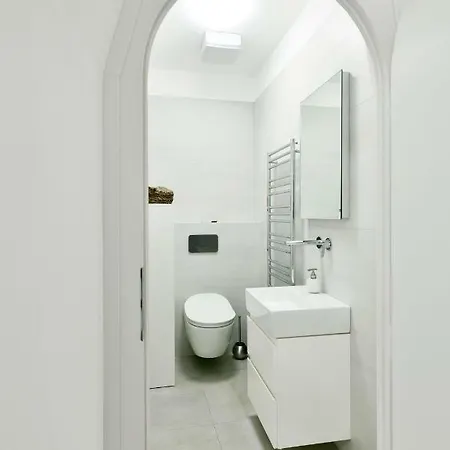Daire Monastery Gallery With Garden And Parking *